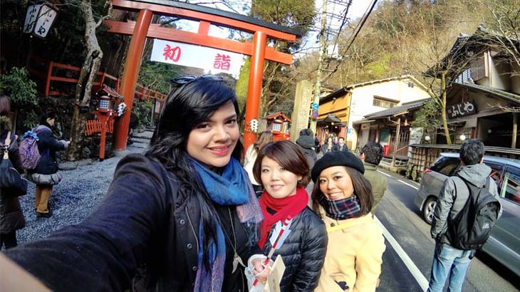 2024 College Graduates: How to Get a Guaranteed TEFL Job in Asia