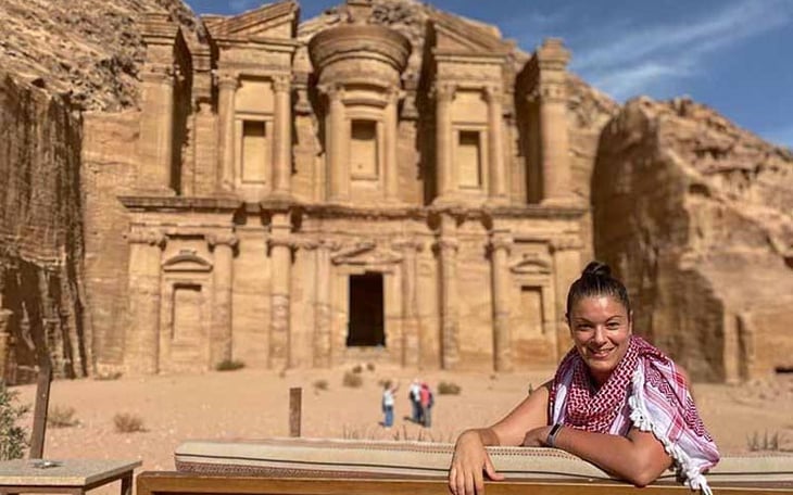 Tips for Finding Work as an ESL Teacher in Tunisia, Jordan, & Iraq