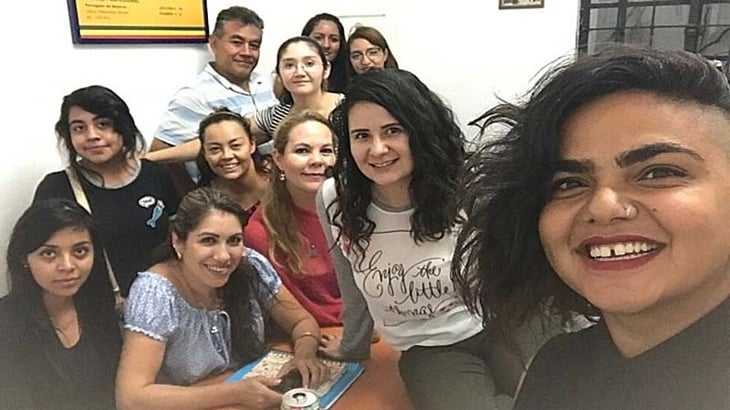 How Can I Get a Work Visa to Teach English in Mexico?