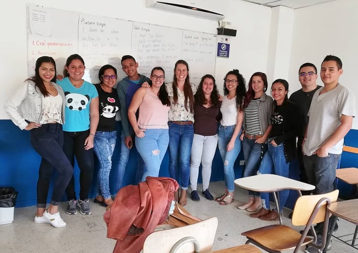 What Type of Visa Do I Need for Teaching English in Costa Rica?