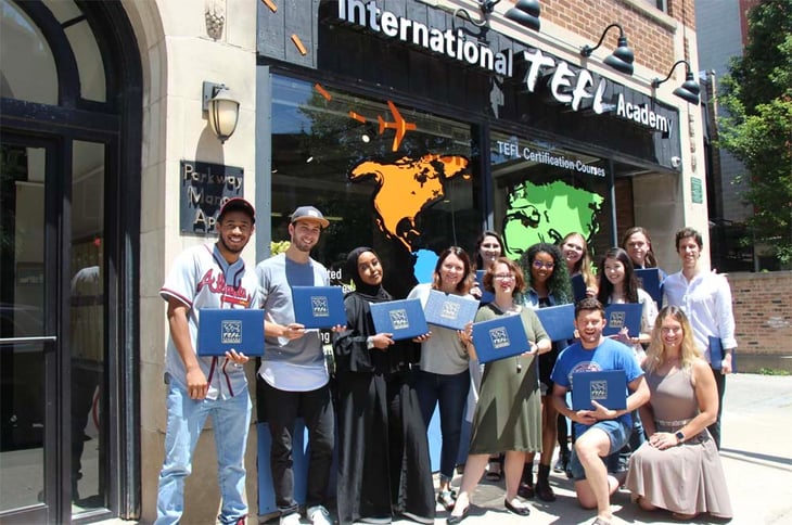 TEFL Online vs. In Class: Should I Take a TEFL Course Online or in a Classroom?