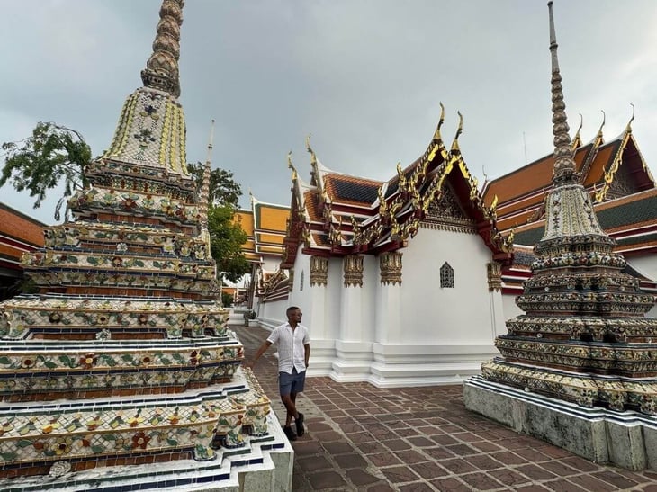 How it Works: Thailand Guaranteed Job Placement & Enrollment Timeline