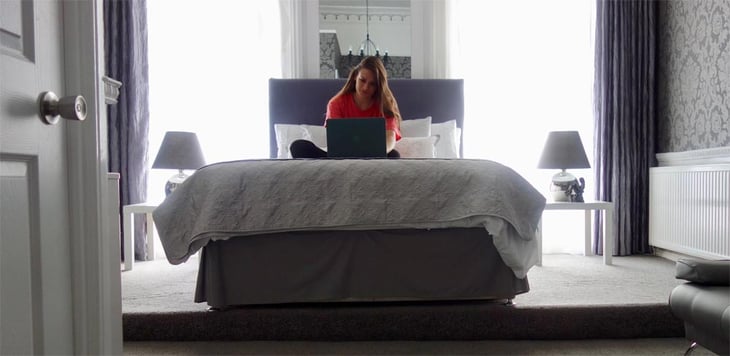 How to House Sit Your Way Around Europe While Teaching English Online