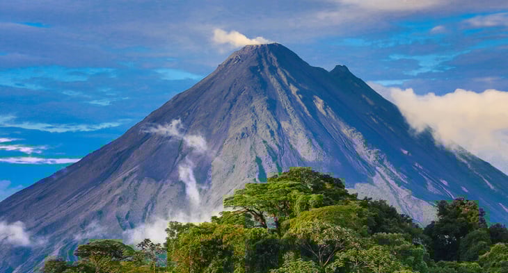 8 Reasons Why Costa Rica is the Best Place for Teaching Abroad Over 40