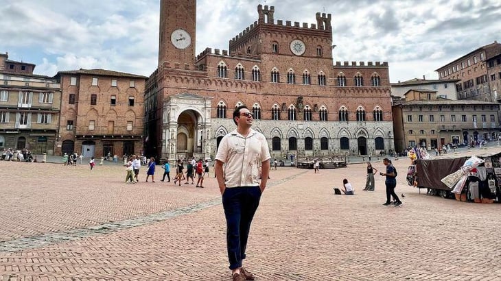 What Are the Requirements to Teach English in Italy?