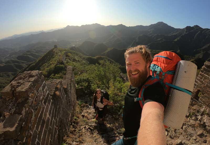 Two digital nomad English teachers in China