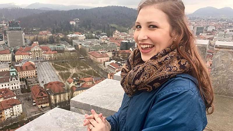 Requirements to teach English in Hungary