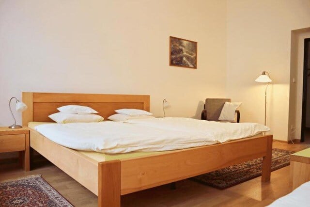 Housing Options for The Prague TEFL Course