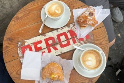 ITA Students drinking coffee in Rome